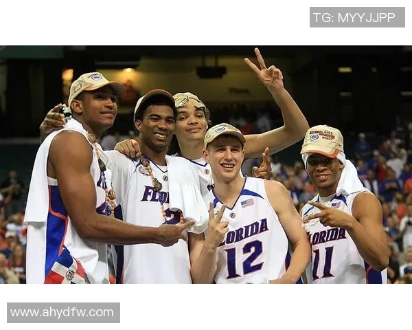 杜克大学篮球队对阵中佛罗里达大学的精彩对决分析与赛后点评