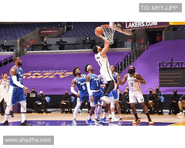 湖人对阵篮网季前赛精彩回顾与精彩瞬间分析视频合集 湖人对阵篮网季前赛精彩回顾与精彩瞬间分析视频合集