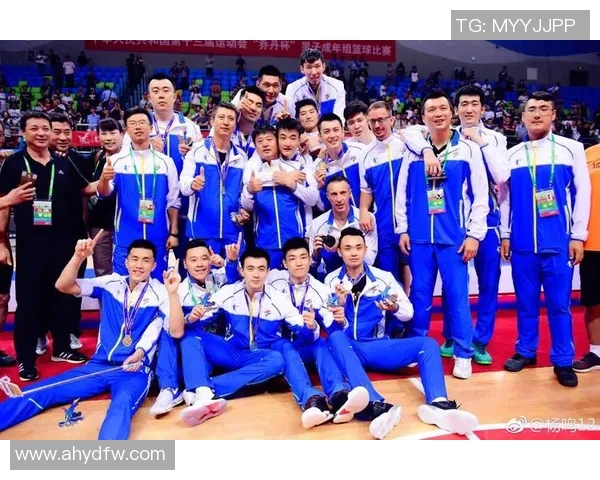 激情对决北京首钢迎战山西男篮直播CBA精彩瞬间不容错过